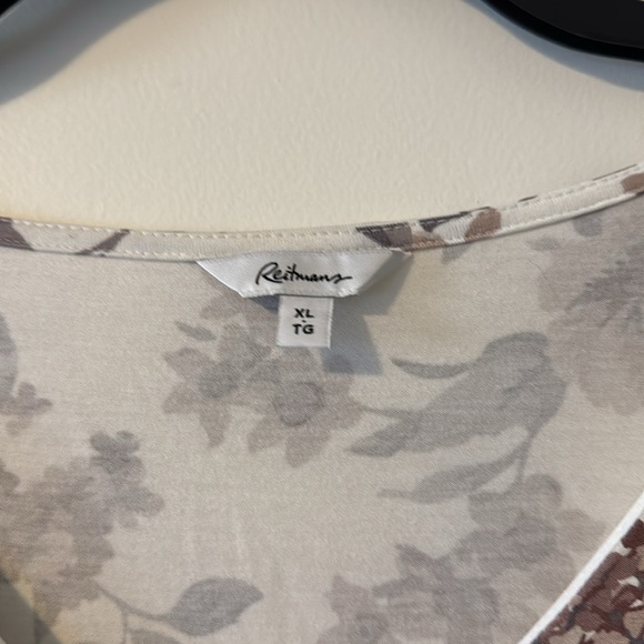 Soft floral t shirt - Picture 4 of 5